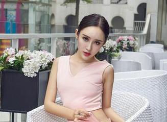 AISS爱丝(黄金版) – 索菲秋日女神图包，下载吧，只需一秒，心情立马阳光明媚！
