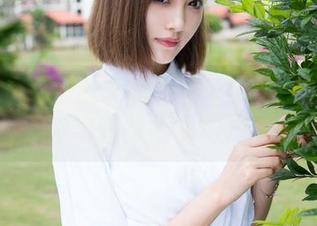 MiStar魅妍社 – 陈雅漫VICKY的清纯私房图包：你绝对想不到的方式展现美！
