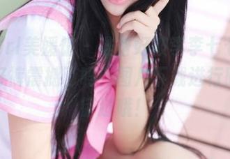 MyGirl美媛馆 – 准备好被李李七七喜喜的牛仔裤震撼了吗？图片下载进行时，别错过哦！