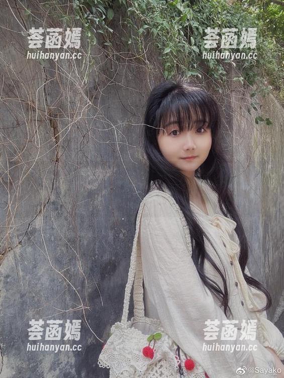 Sayako＿今年4岁带你观赏定制图集：原神胡桃的N种表情，让你忍俊不禁！