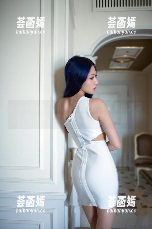 TuiGirl推女郎-何奕恋 TuiGirl推女郎 - 何奕恋教室合集:学习的间隙,竟然是这样的美好时刻