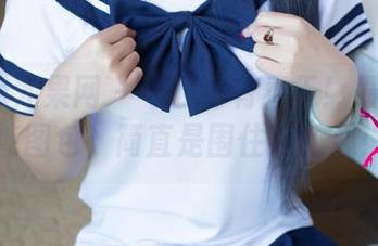 UGirls尤果网 – 毛衣也有春天！最新王语纯图包，简直是围住我的心！