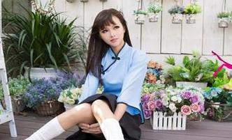 UGirls尤果网 – 如果你这冬天没看过绮里嘉的圣诞原图，嗯…你真的错过了什么呀！
