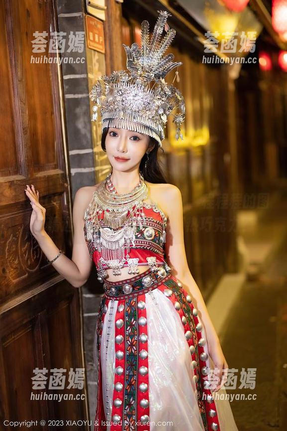 XIAOYU语画界-程程程 XIAOYU语画界 - 这个圣诞,程程程的图包精选,温暖得就像一杯热巧克力?