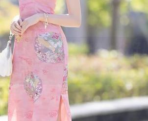 Xiuren秀人网 – 美图来袭：牛仔裤里的Sibyl，她到底在想什么？！