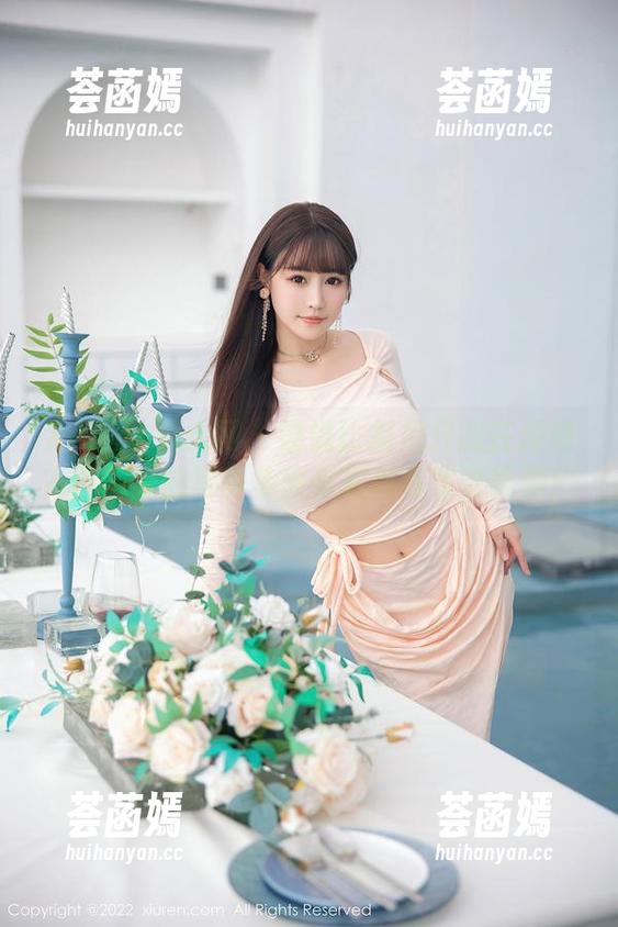 Xiuren秀人网-圆圆酱 Xiuren秀人网 - 谁说比基尼只能在海滩?圆圆酱的写真集教你如何在家也能潮!