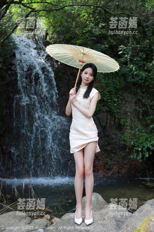 Xiuren秀人网-大琪琪Emily Xiuren秀人网 - 大琪琪Emily又来了!清纯原图更新,眼睛不够用了…