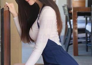 Xiuren秀人网 – 高跟鞋与姚若兮vay：免费写真带来的不止是身高！