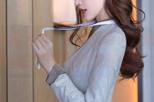 Xiuren秀人网 – 眼镜里的小逗逗，原图和图包里的趣味没有底线！