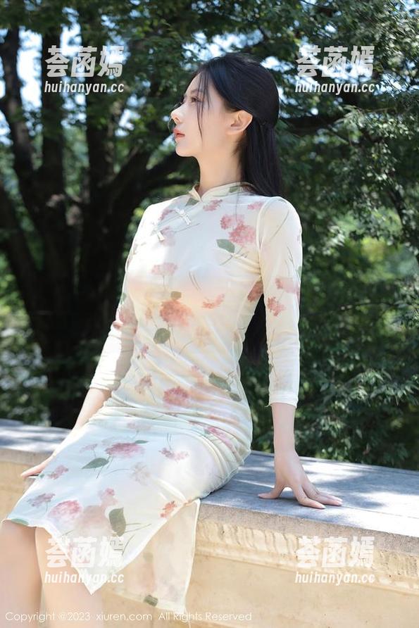 Xiuren秀人网 - 林文文的户外探险：图集里的每一张都是故事的开始！