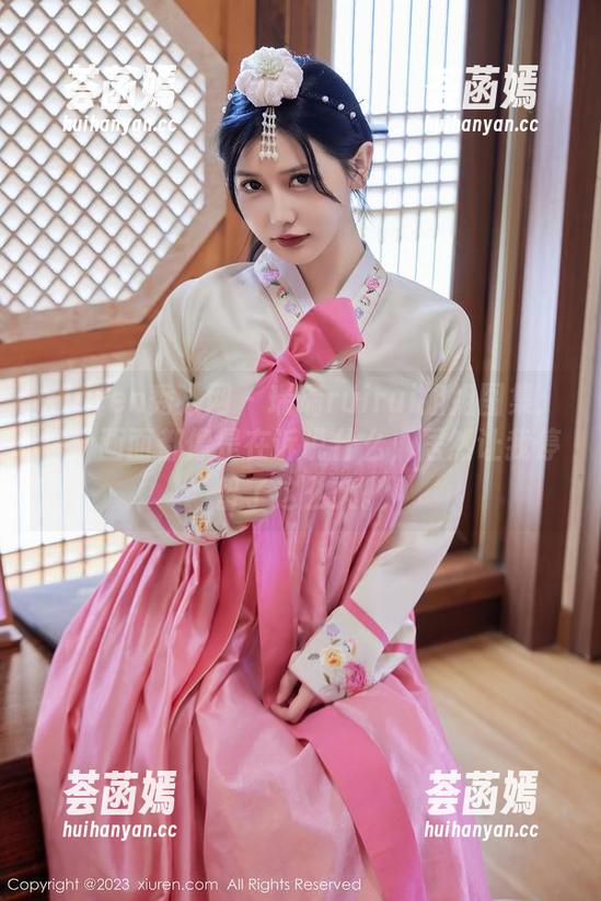 Xiuren秀人网-瑞瑞ruirui Xiuren秀人网 - 瑞瑞ruirui姐姐图集:每个画面都像是在诉说什么,居然让我停留了这么久。
