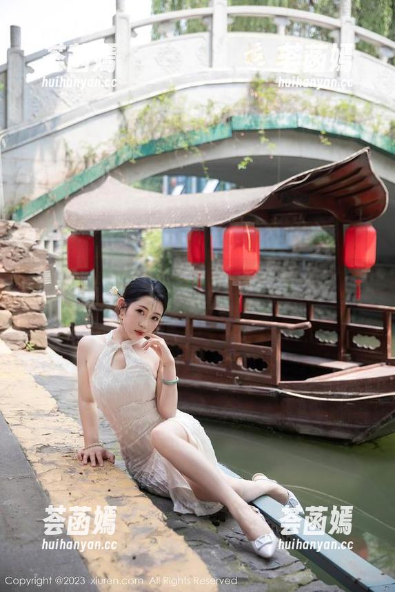Xiuren秀人网-草莓zz Xiuren秀人网 - 高清图库里的草莓zz双人,怎么突然有点小心跳?