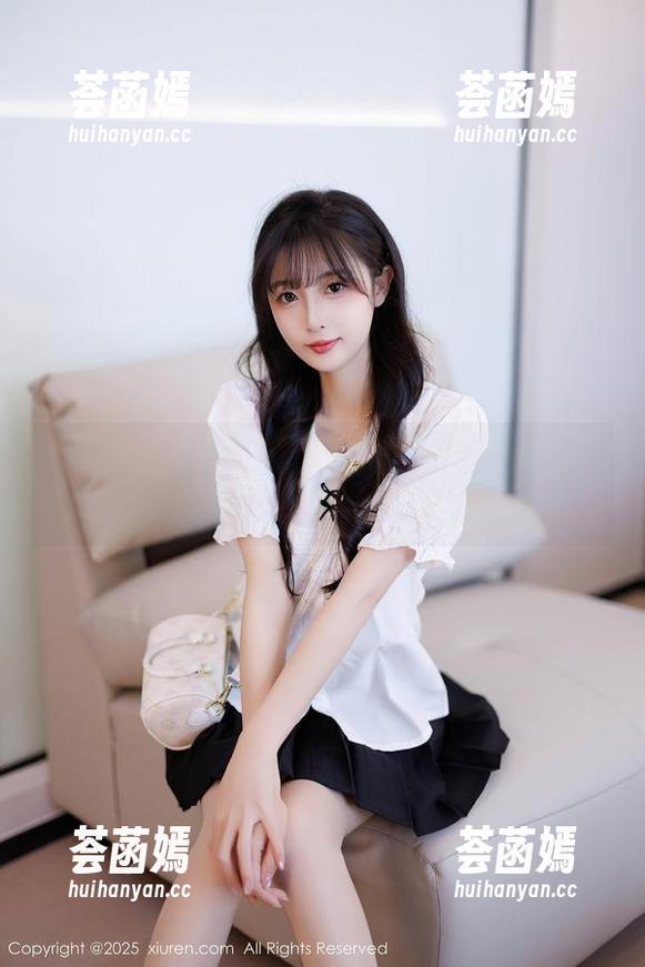 Xiuren秀人网-萝莉悠悠酱 Xiuren秀人网 - 看萝莉悠悠酱!私房护士写真,简直是医护界的时尚范儿!