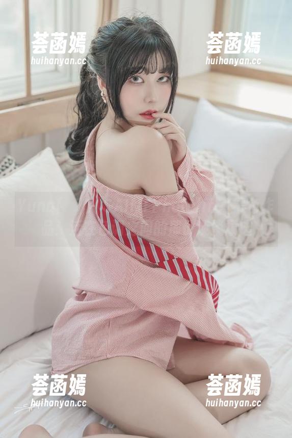 Yuna(윤아)[SAINTPhotolife]黑色作品：活在色调之间的那份淡淡颓废