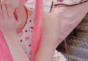 来了！at鲨鱼的女高中生Cos，绝对让你眼前一亮