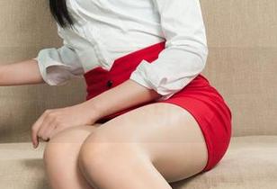 丽柜 – 资源收集社，今天的任务是：让允儿御姐吸引你！