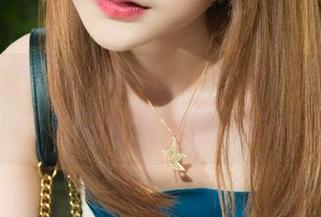 丽柜 – 文芮的少女写真，恍惚之间，仿佛看见了自己被时间遗忘的青春。
