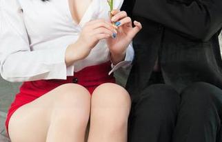 丽柜 – 福利快递：蕊蕊学姐的写真，你绝对不能错过的‘视觉享受’！