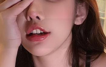 微密圈 – 资源到位！于芷晴的热辣红，谁能抵挡这样的诱惑？