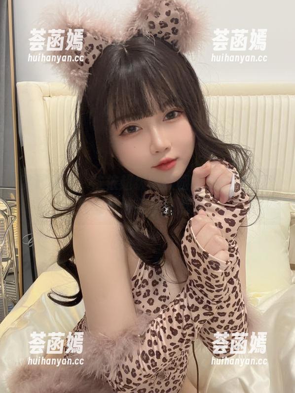 依依超级懒 资源分享,依依超级懒校园在线:每张照片都值得我反复点赞!