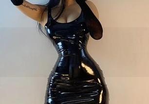 微密圈 – 俏妞qiaoniu66的睡衣秀，免费写真，别让你的小心脏太受不了哦！