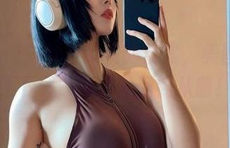 微密圈 – 俏妞t与眼镜的日常，美图怎么能不下载，感觉又回到从前！