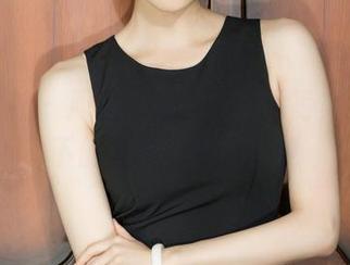 克拉女神 – 周迪带你看双马尾写真，图片下的故事可真不少呢
