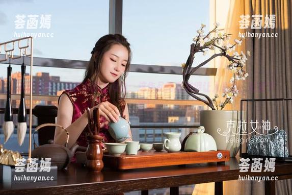 克拉女神-江琴 克拉女神 - 当江琴遇上海边:这作品简直美得让人窒息,赶紧下载!