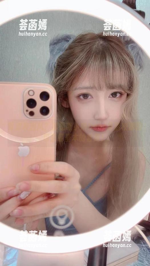 啾小妍Deer 青涩校园风?那是啾小妍Deer高清校服图包里最基本的套路!