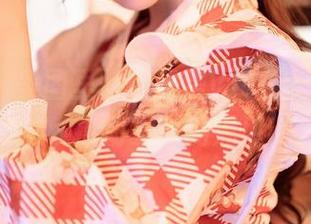 嗲囡囡 – 美图里的陈雅漫VICKY，如何在线撩动夏天的温度