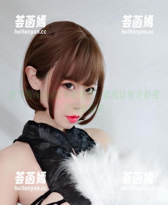 奈汐酱Nice的毛衣美图，套图让秋冬都变得可爱起来