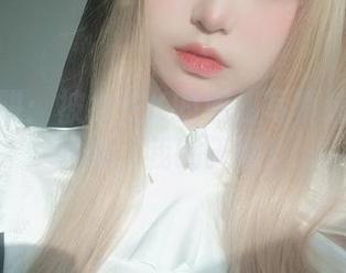 网盘陷阱：被女主K的姐姐写真迷得神魂颠倒，我的天哪！