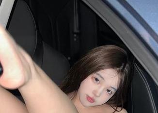 微密圈 – 揭开小优优子牛仔裤下的迷雾：不可思议的图集资源！