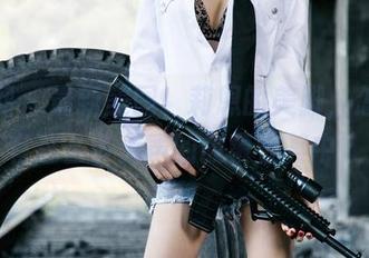 尤果网 – 最新美图！莉恩的美脚，怎么能有这么多无声的故事在其中？