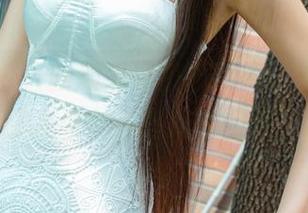 尤果网 – 最新颜爱泽校服写真，看到这个想起了我高中的那些吃土日子，哈哈！