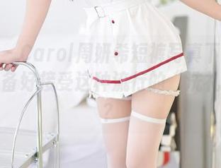 尤蜜荟 – Carol周妍希短裤写真下载手册：你准备好接受这种流行的“洗礼”了吗？