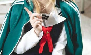 学妹写真精选，屿鱼yukako的幽默才能闪耀在每一帧！可别错过！