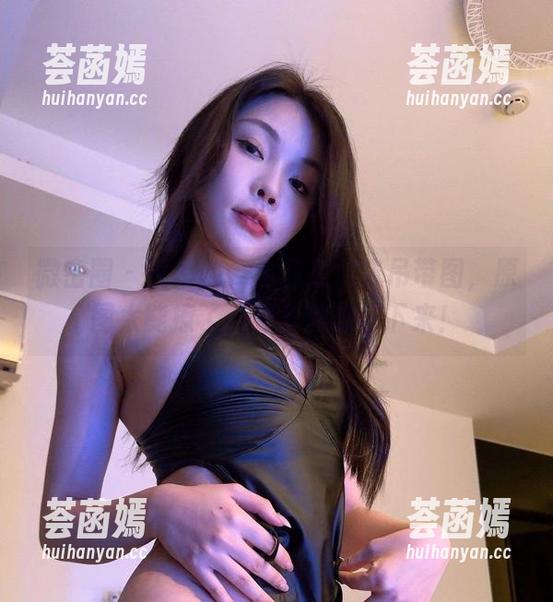 徐莉芝 微密圈 - 说真的,徐莉芝这张吊带图,原图太能撩了,分分钟想存下来!
