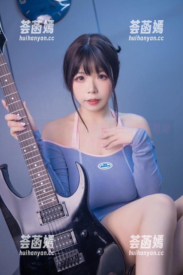 无颜小天使wy 无颜小天使wy的万圣节:是时候下载她的喜多川海梦作品,别错过!