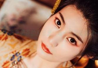 在星澜想来杯珍珠奶茶的浴室里：每一张壁纸都是一幅故事！