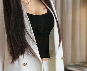 星颜社 – Emily尹菲的厨娘生活：高清与美味的奇妙合集！