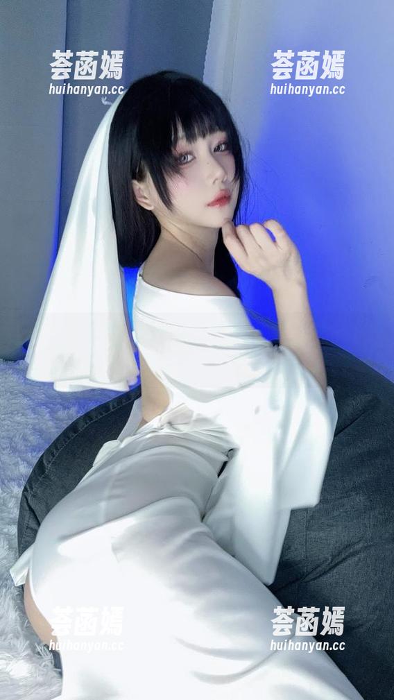 末夜787 末夜787的红色兔女郎,cos能力满分,原图让人心痒!