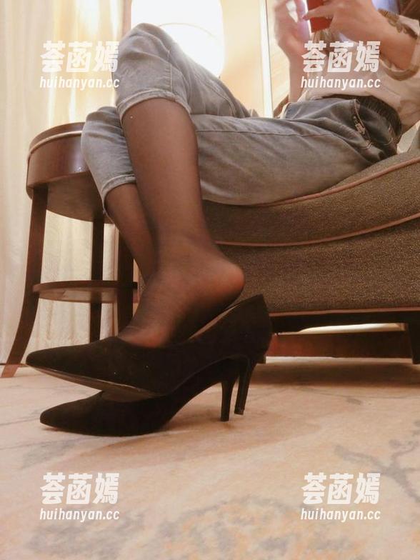 微密圈 - 高清杨大乐乐很靠谱眼镜派对：资源多到让你不知如何选择，哈哈！