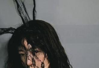 樱晚gigi精选：浴缸戏水，水波荡漾中的神秘魅力