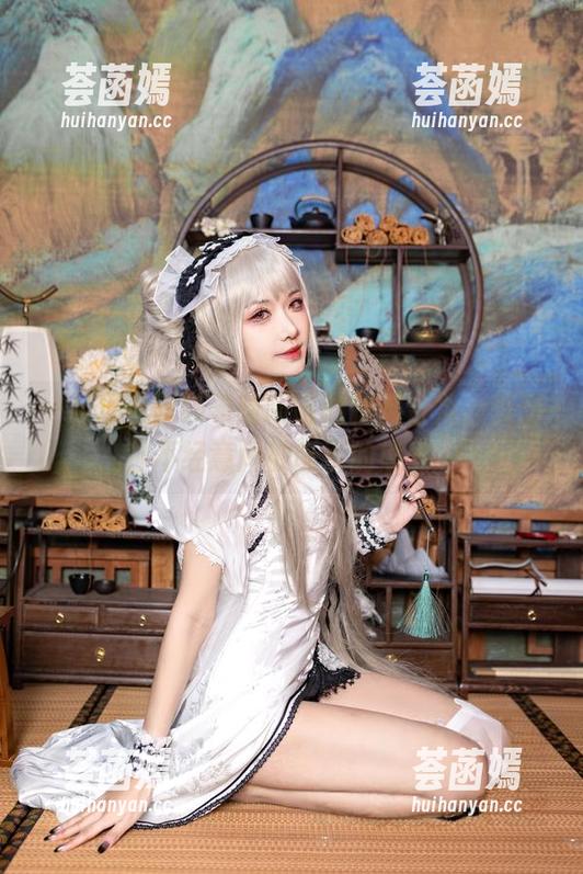 源纱希喵喵喵 一起观看源纱希喵喵喵的制服合集,真有种不经意间被吸引的感觉…