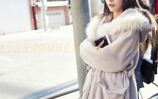 爱蜜社 – 酥小白和她的棉袜合集：一场“袜子与腿”的世纪对决