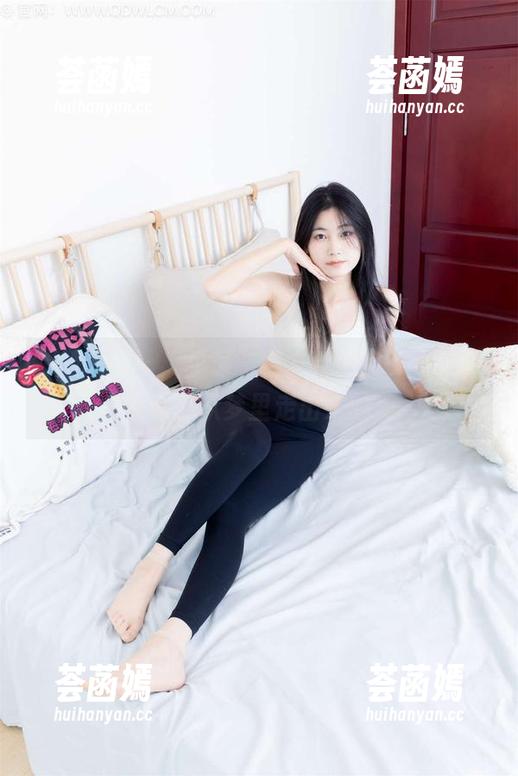 物恋传媒-小茶 物恋传媒 - “小茶”与女仆的全套写真,就像是从梦里走出来的美