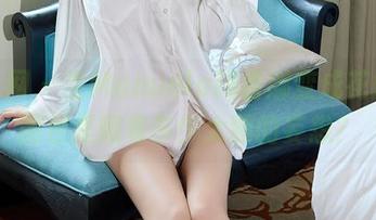 秀人网 – 当Manuela玛鲁娜变成花嫁，图包里藏着多少大胆的妄想？