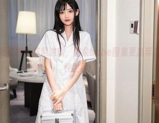 秀人网 – 巧妙的比基尼游戏，加朵babe图集更新带你进入另一种世界！