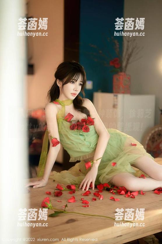 秀人网-徐莉芝Botty 秀人网 - 谁说丝袜只是一种装饰,徐莉芝Botty的美图彻底刷新了我的壁纸观!